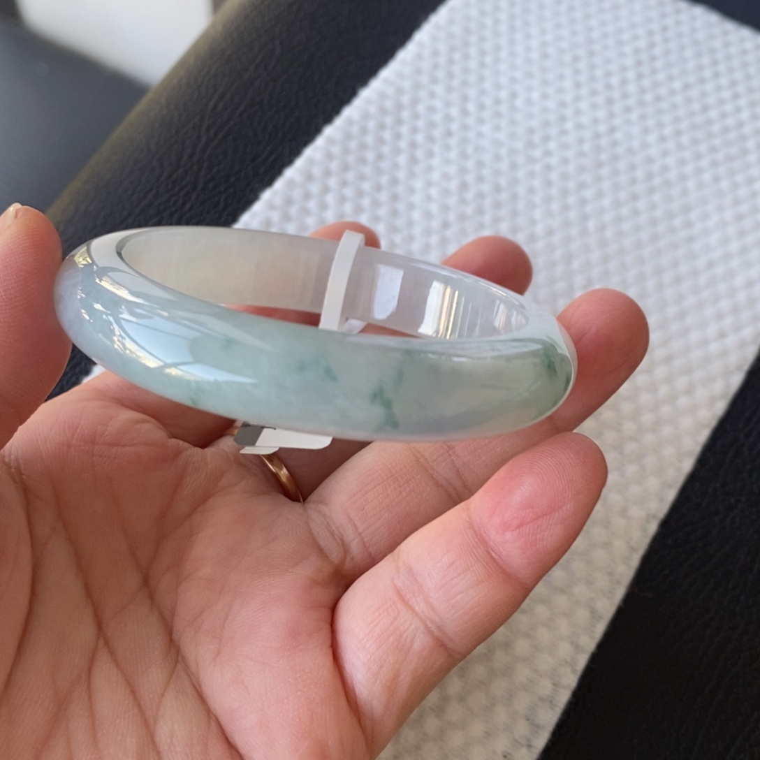 翡翠未镶嵌手镯7号