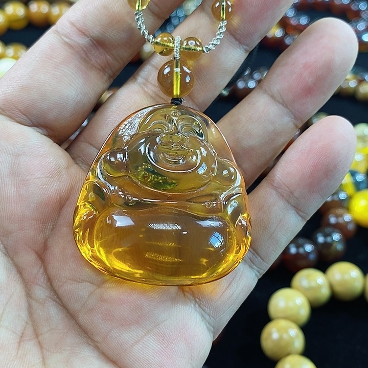 琥珀颈饰未镶嵌桀***哥一