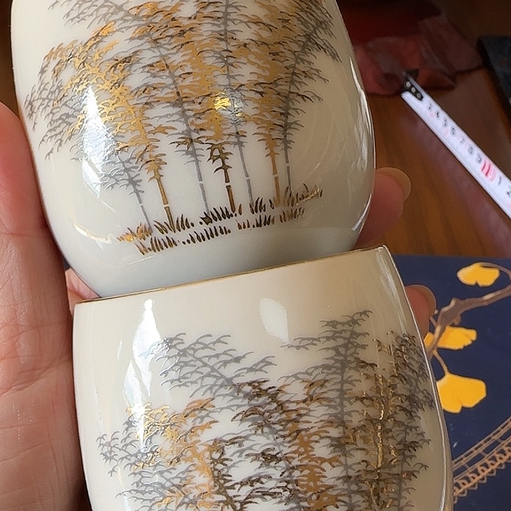 瓷S20两只深川手握杯