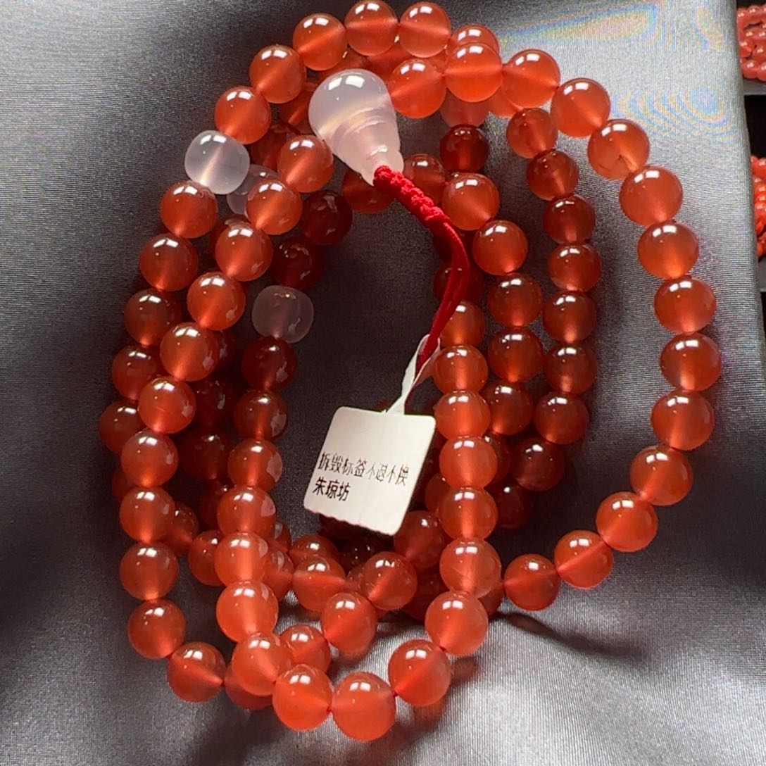 南红玛瑙手串未镶嵌周**儿