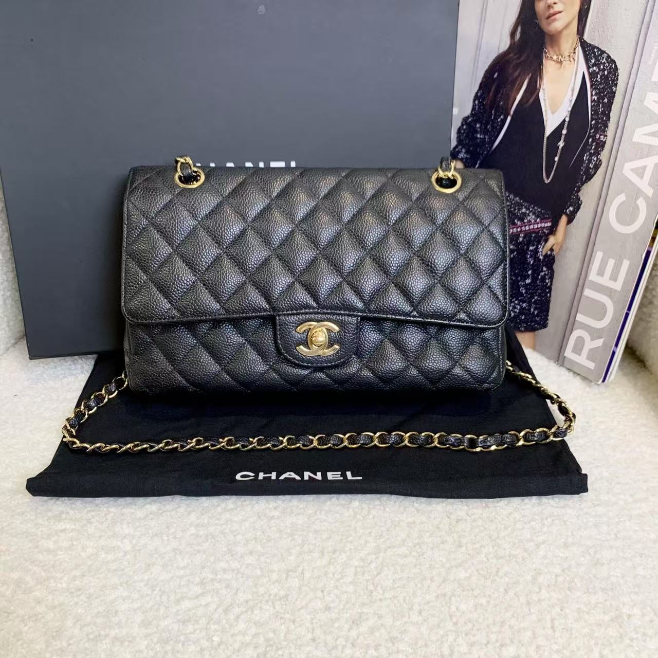 99新 Chanel/香奈儿 壹臻/黑金荔枝cf中号 17开/22065482
