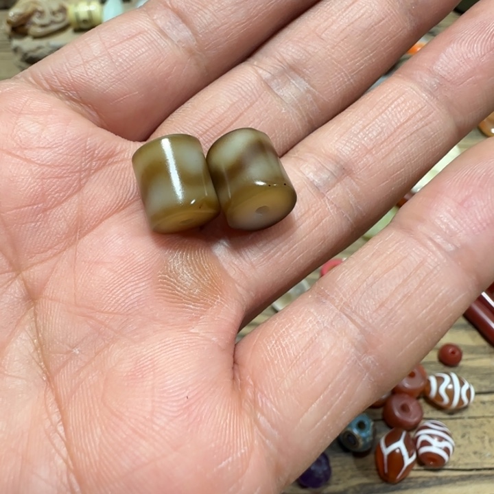 (***较玛瑙/玉髓合金耳钉玛瑙等各种珍贵动物