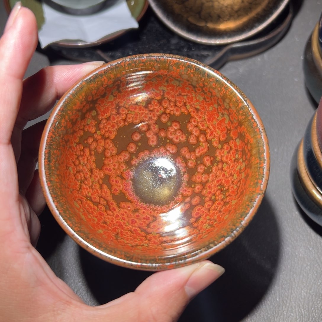 茶盏我想说一哈在吃早餐