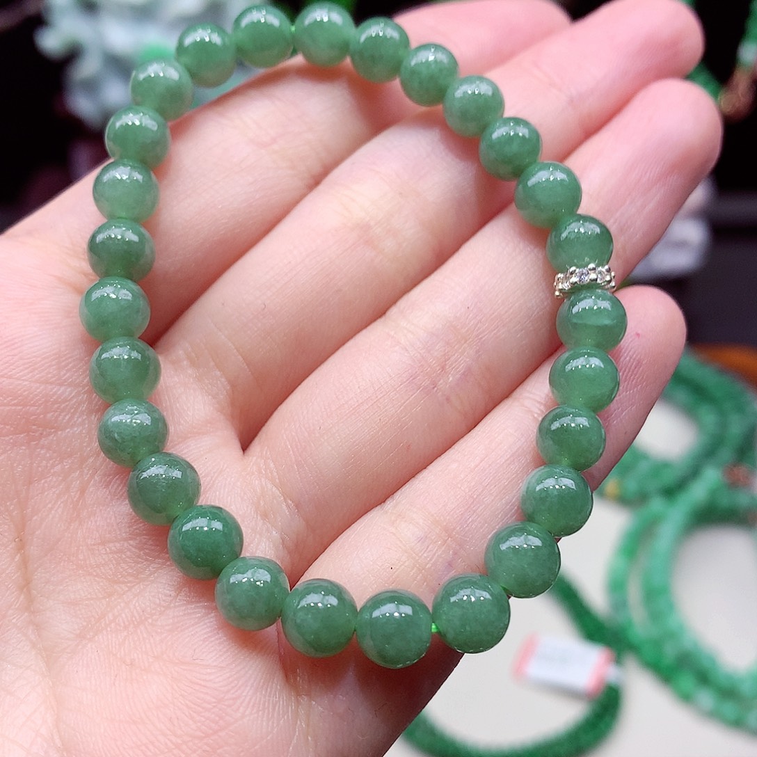 翡翠未镶嵌手链翡翠