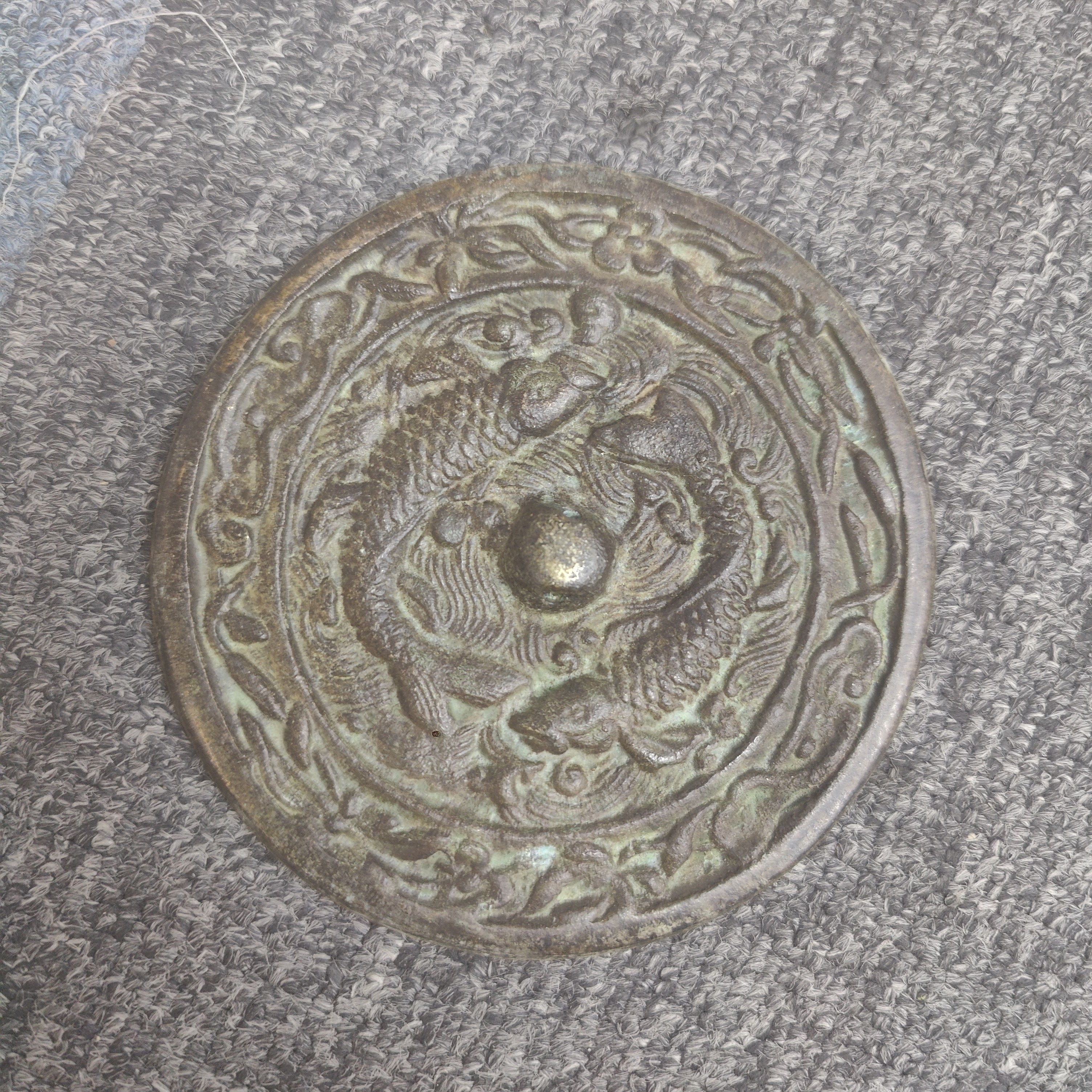 文物文物艺术品/铜镜/双鱼