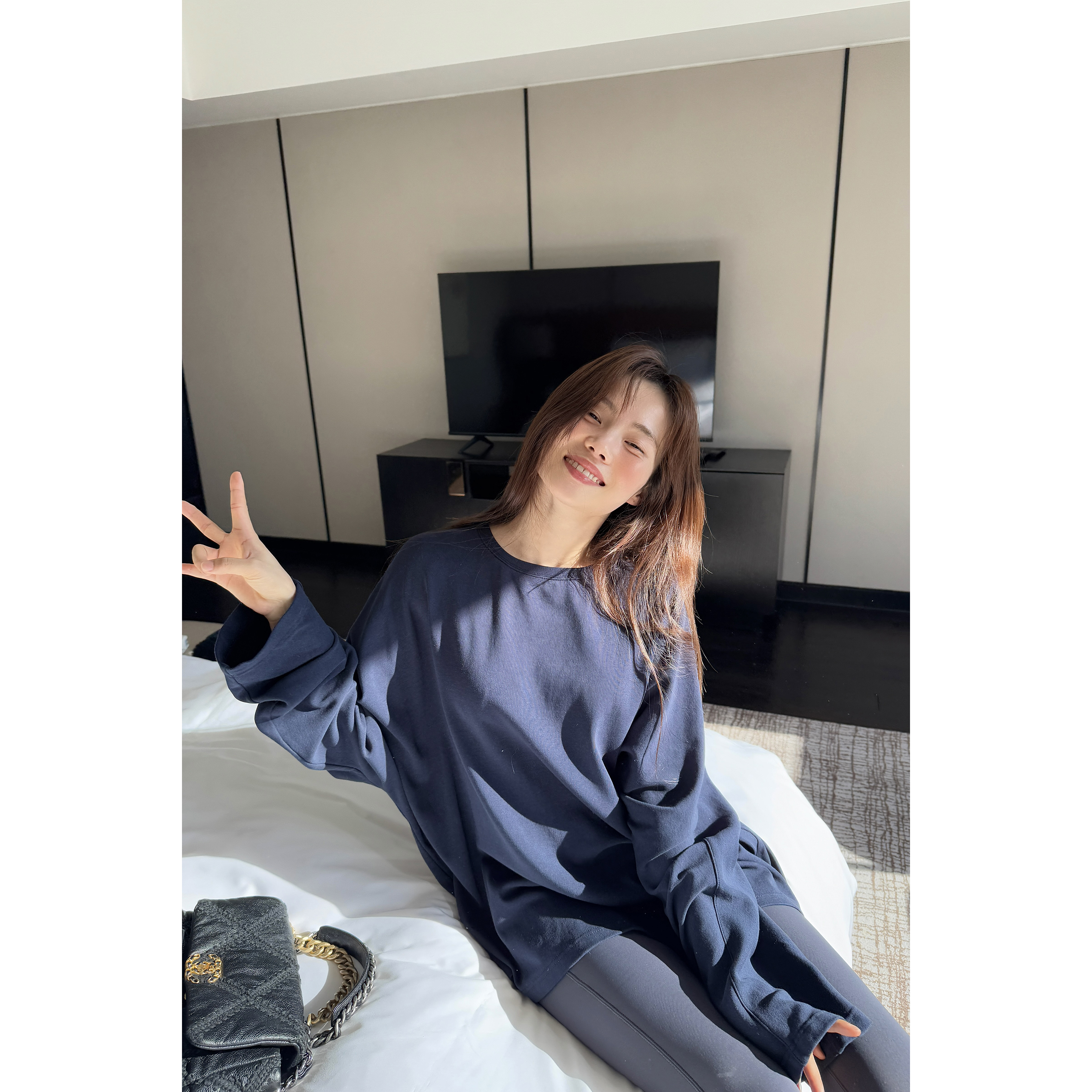 JINGDL【传言】66%棉韩版秋冬简约休闲薄绒舒适圆领宽松纯色T恤2