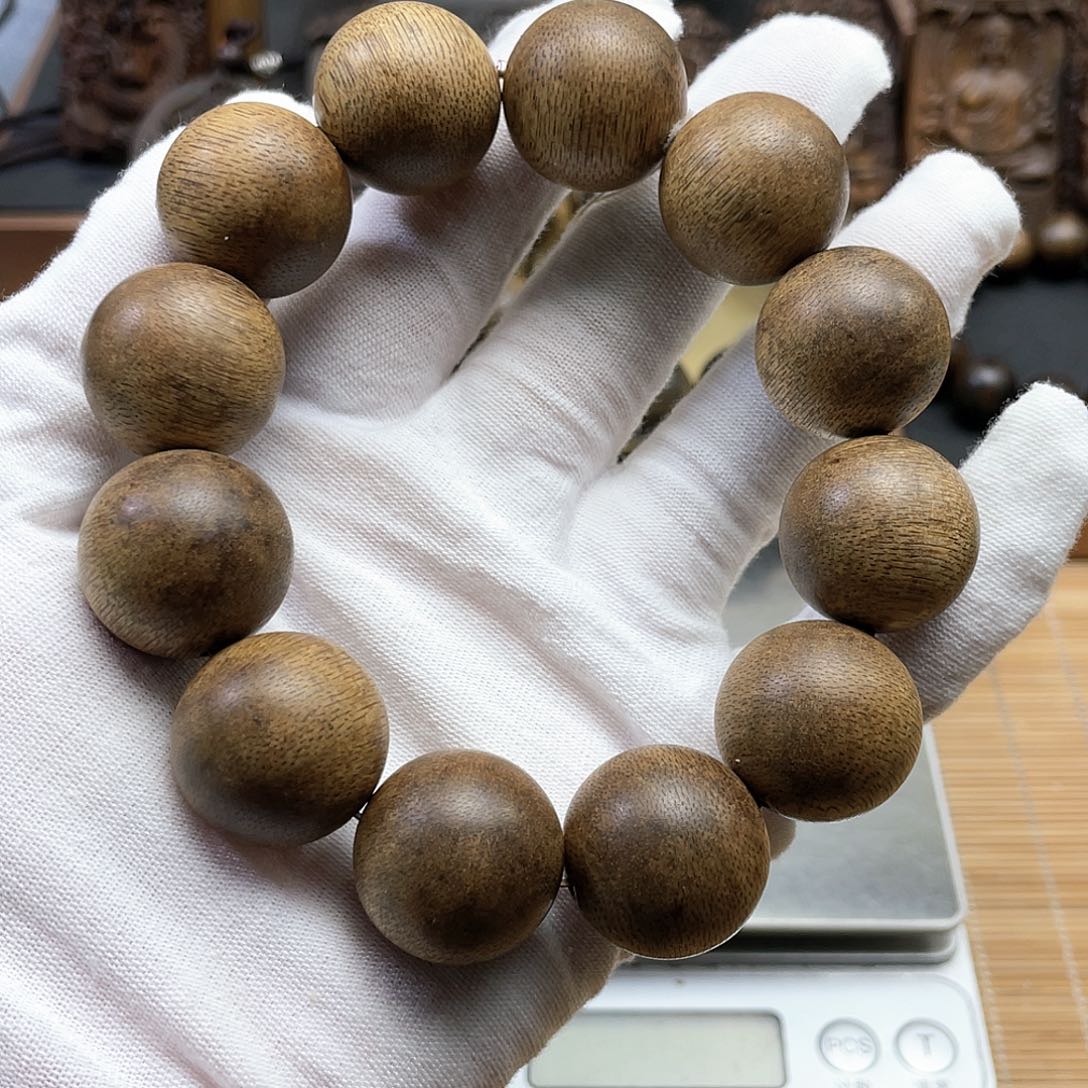 沉香手串结****切芽庄白奇