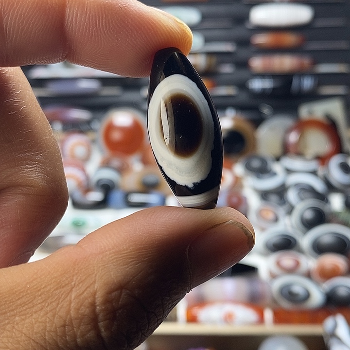 未镶嵌颈饰玛瑙/玉髓