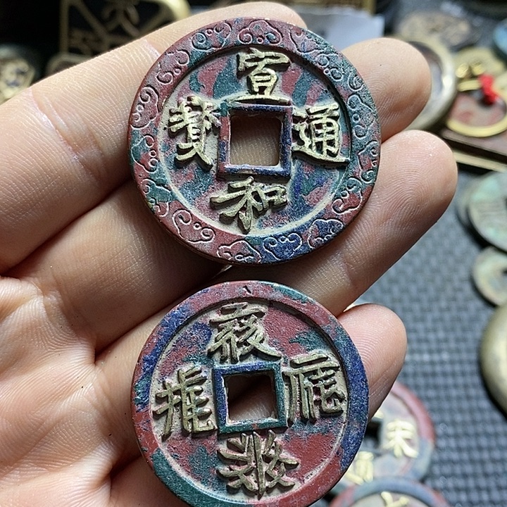 党***铜现代文创工艺品花钱