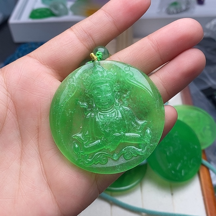 翡翠未镶嵌颈饰196手串