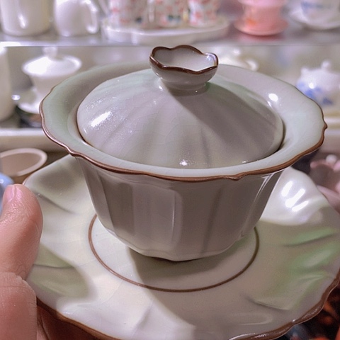 陶瓷制品及陶瓷艺术品