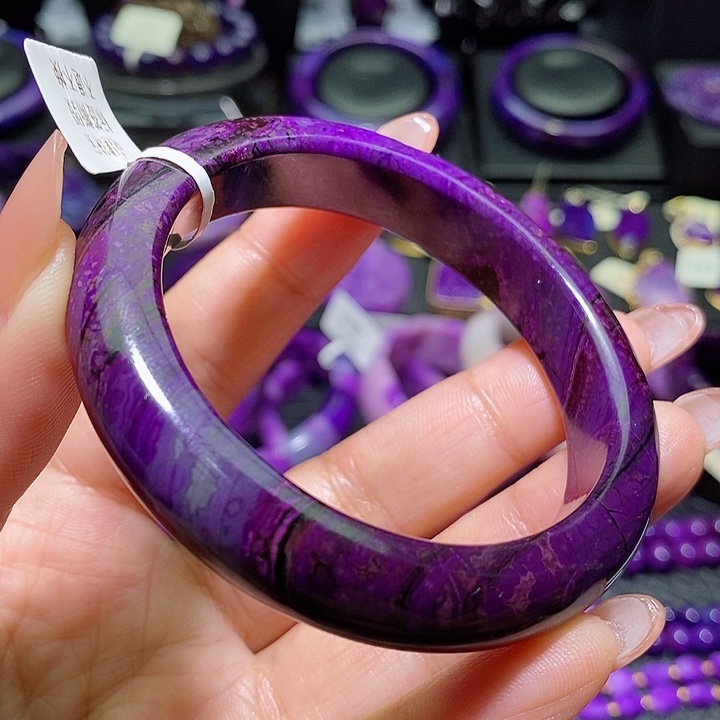 苏纪石（舒俱来）手镯未镶嵌