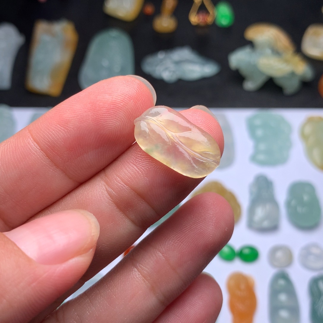 定制翡翠未镶嵌叶子