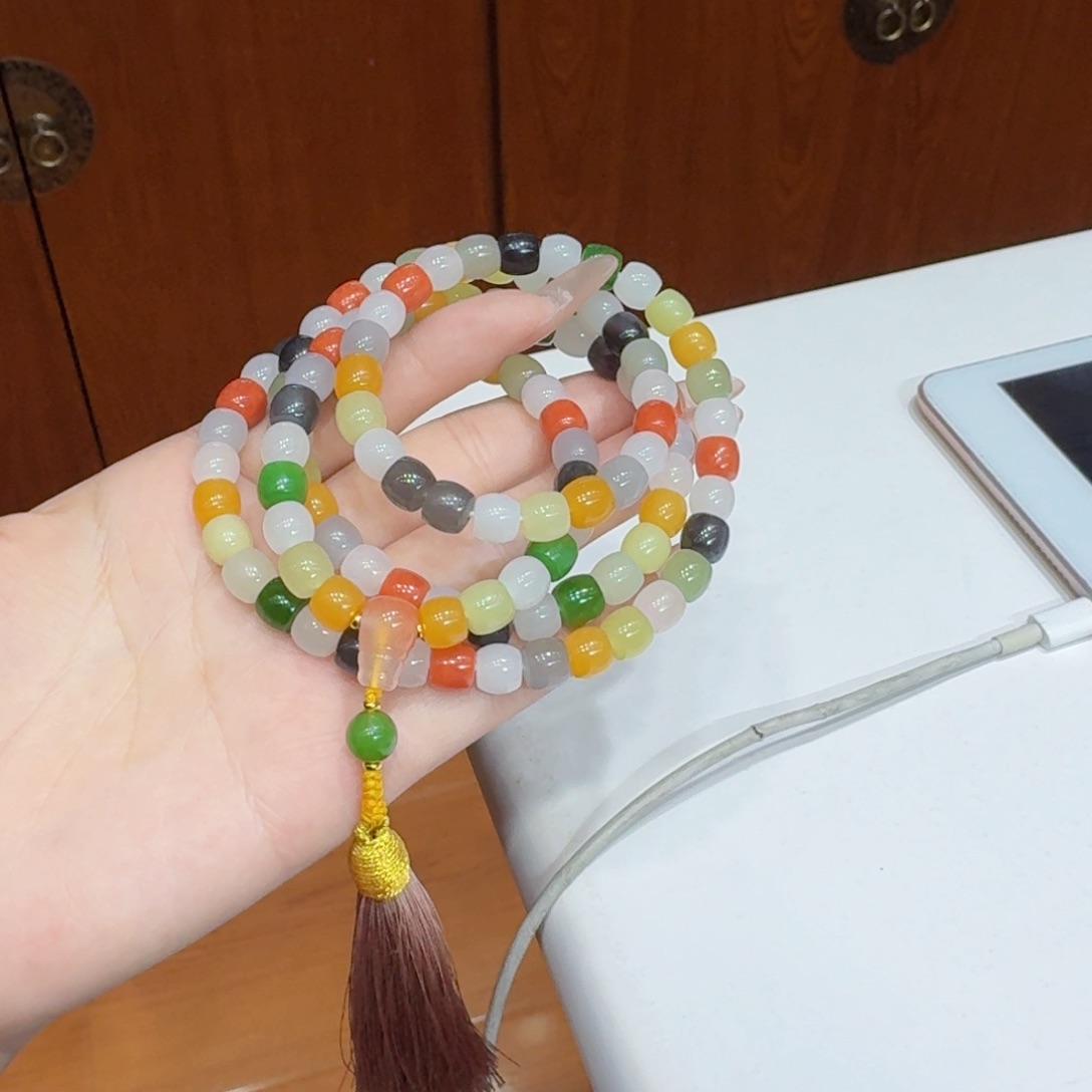 和田玉多宝卡8直切未镶嵌