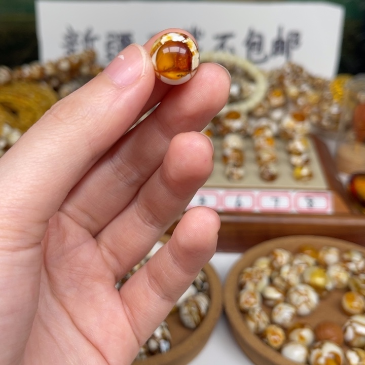 未镶嵌琥珀裸石是***✨98号