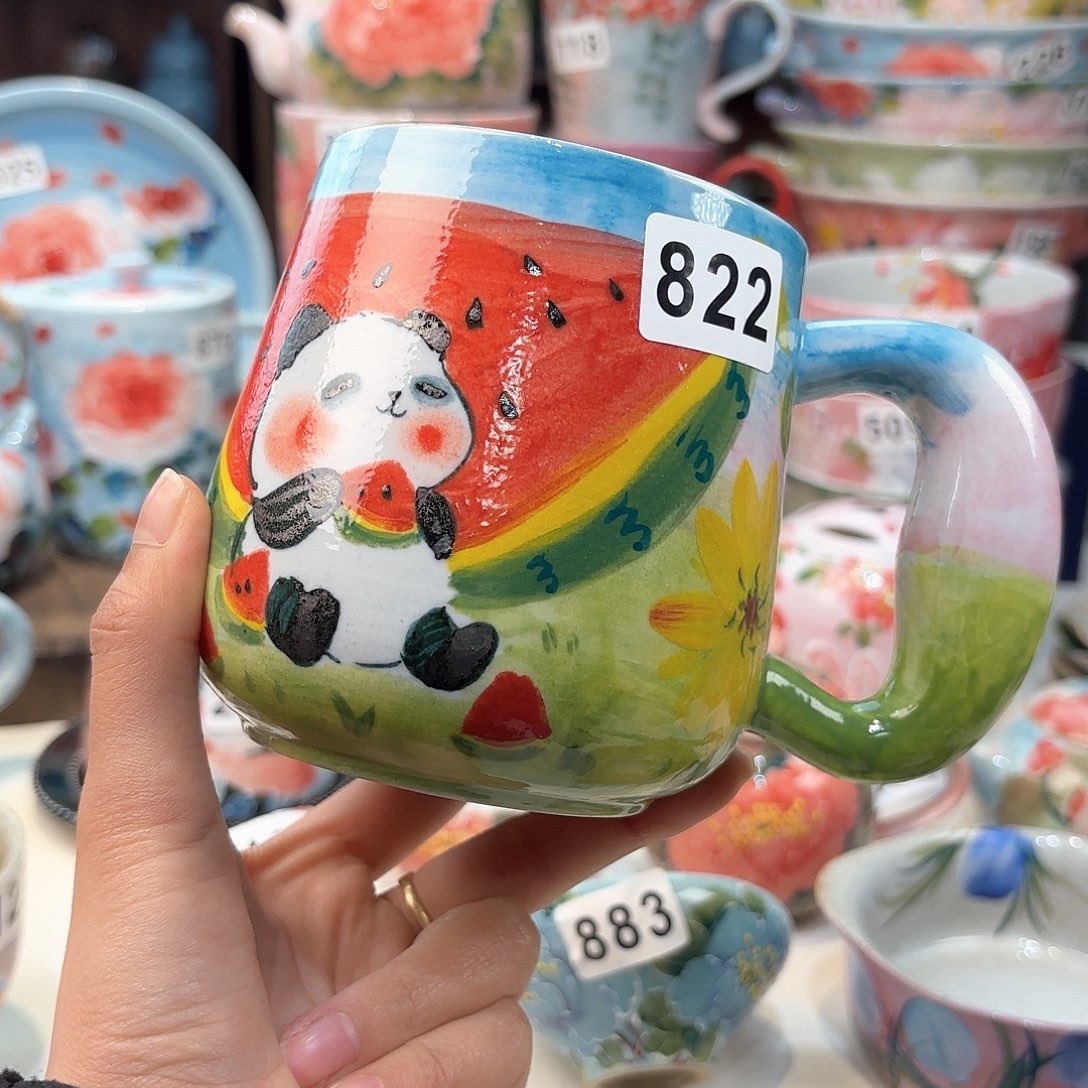 瓷片兔兔好e o o o tu tu tu