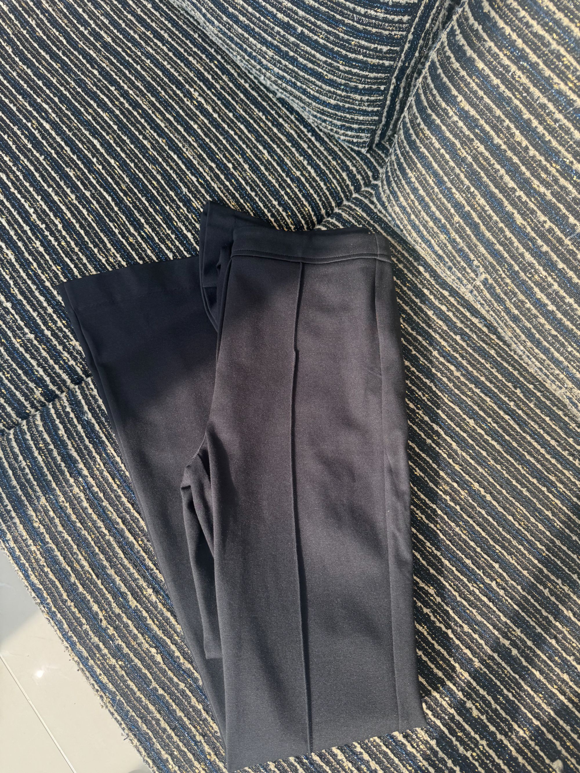 kickylun·黑色小裤子