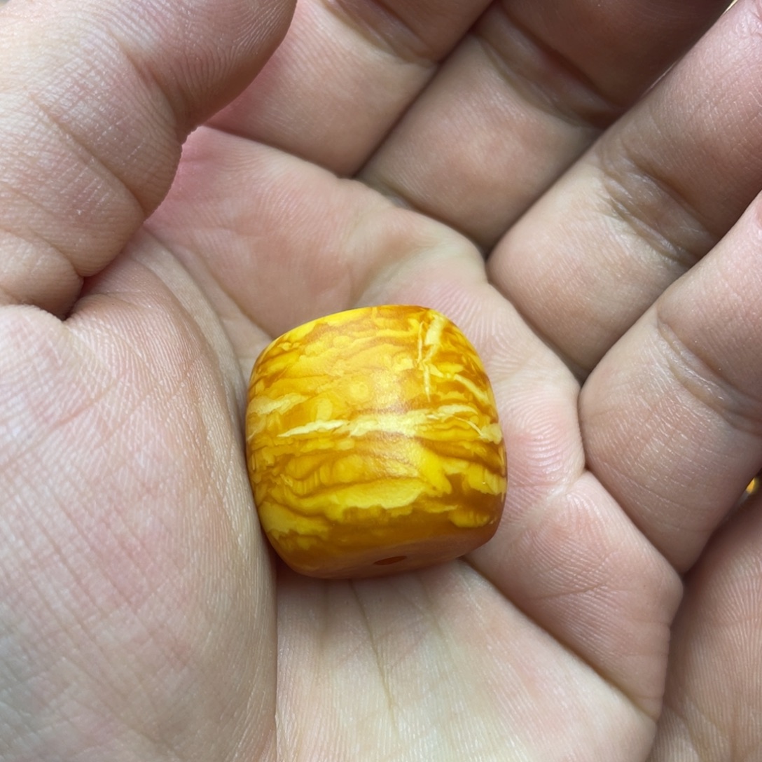 蜜蜡未镶嵌吊坠(不含链)