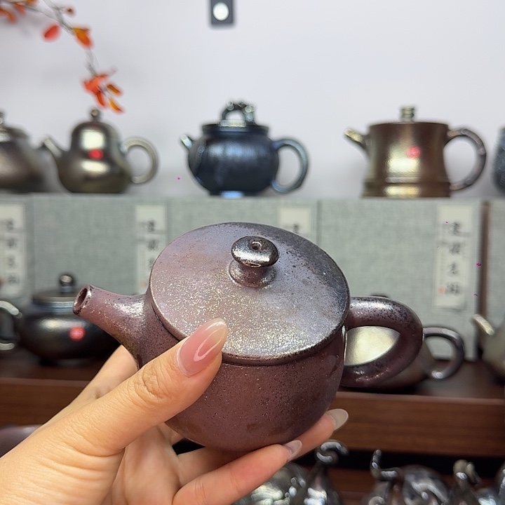 壶云南建水柴烧汉瓦壶