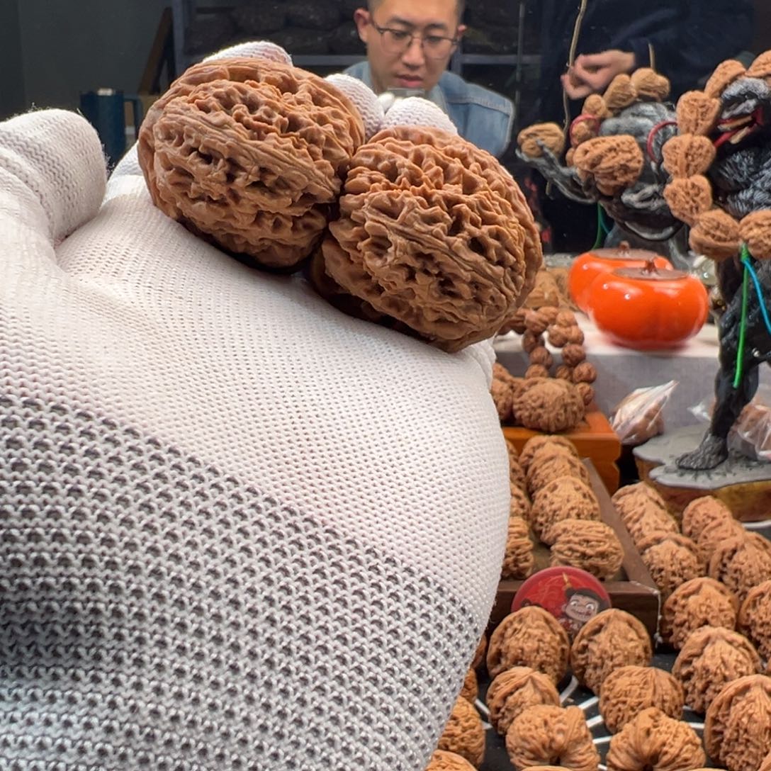 扎***吊坠文玩核桃卍字纹一般对