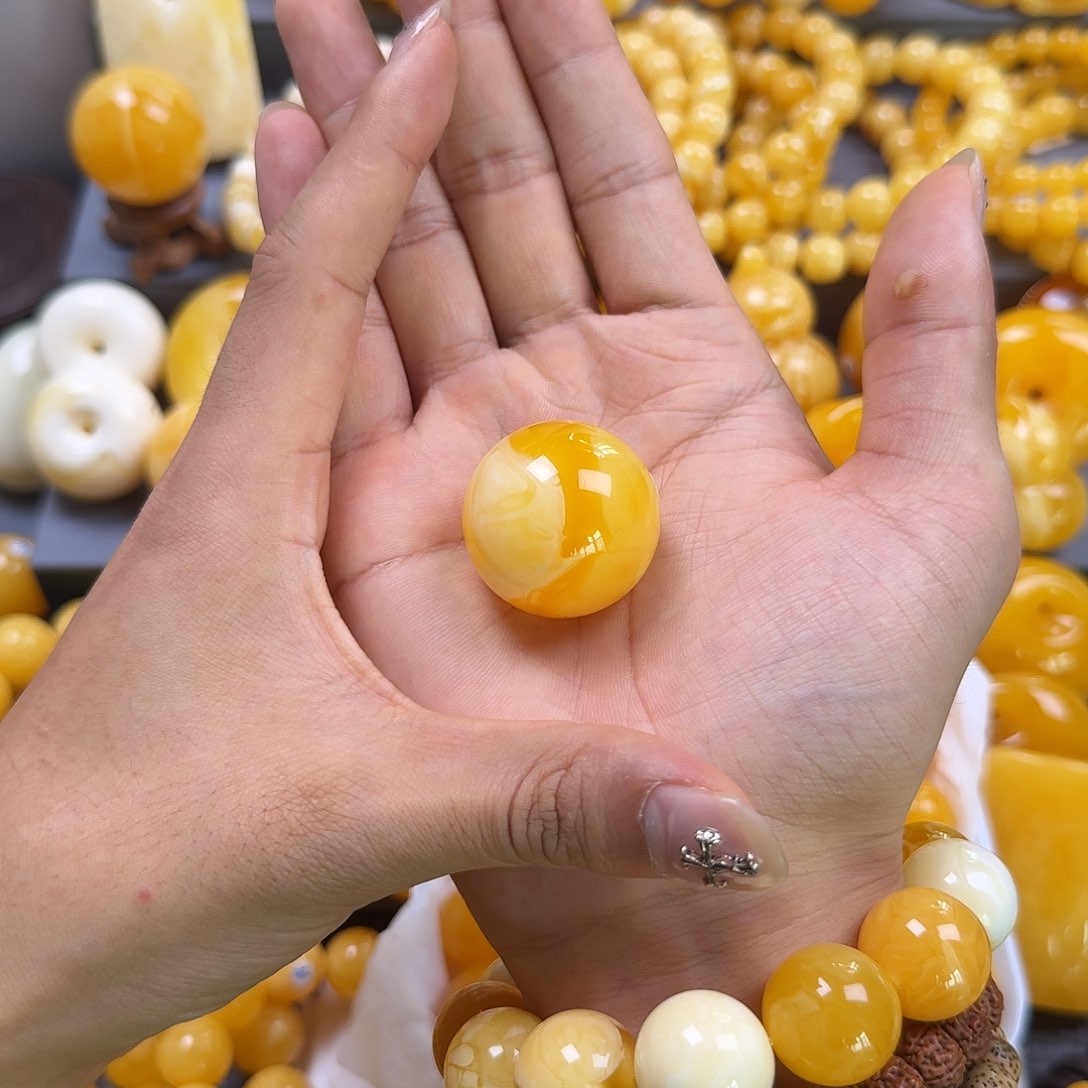 琥珀珠宝奇石未镶嵌锁骨30mm