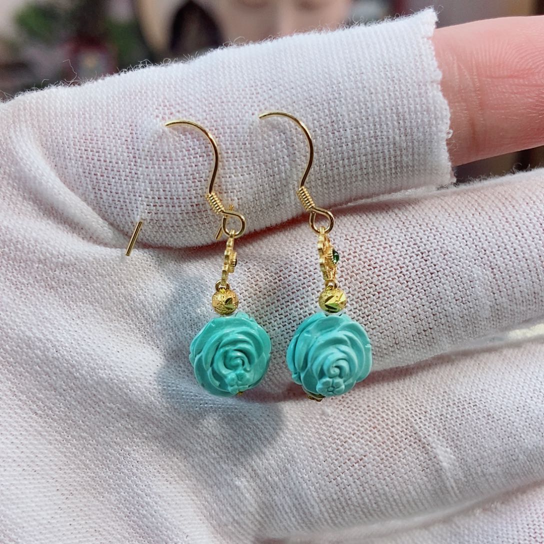 未镶嵌绿松石珠宝奇石