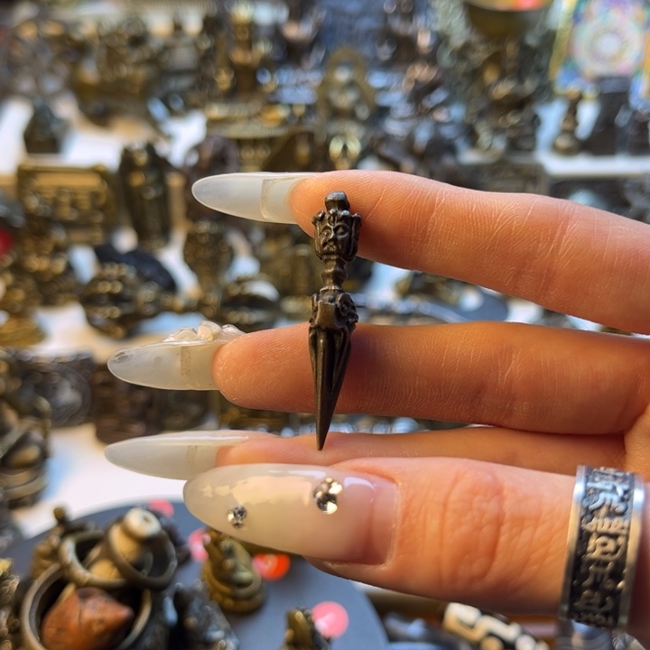 ****泥塑闪价漏价一件