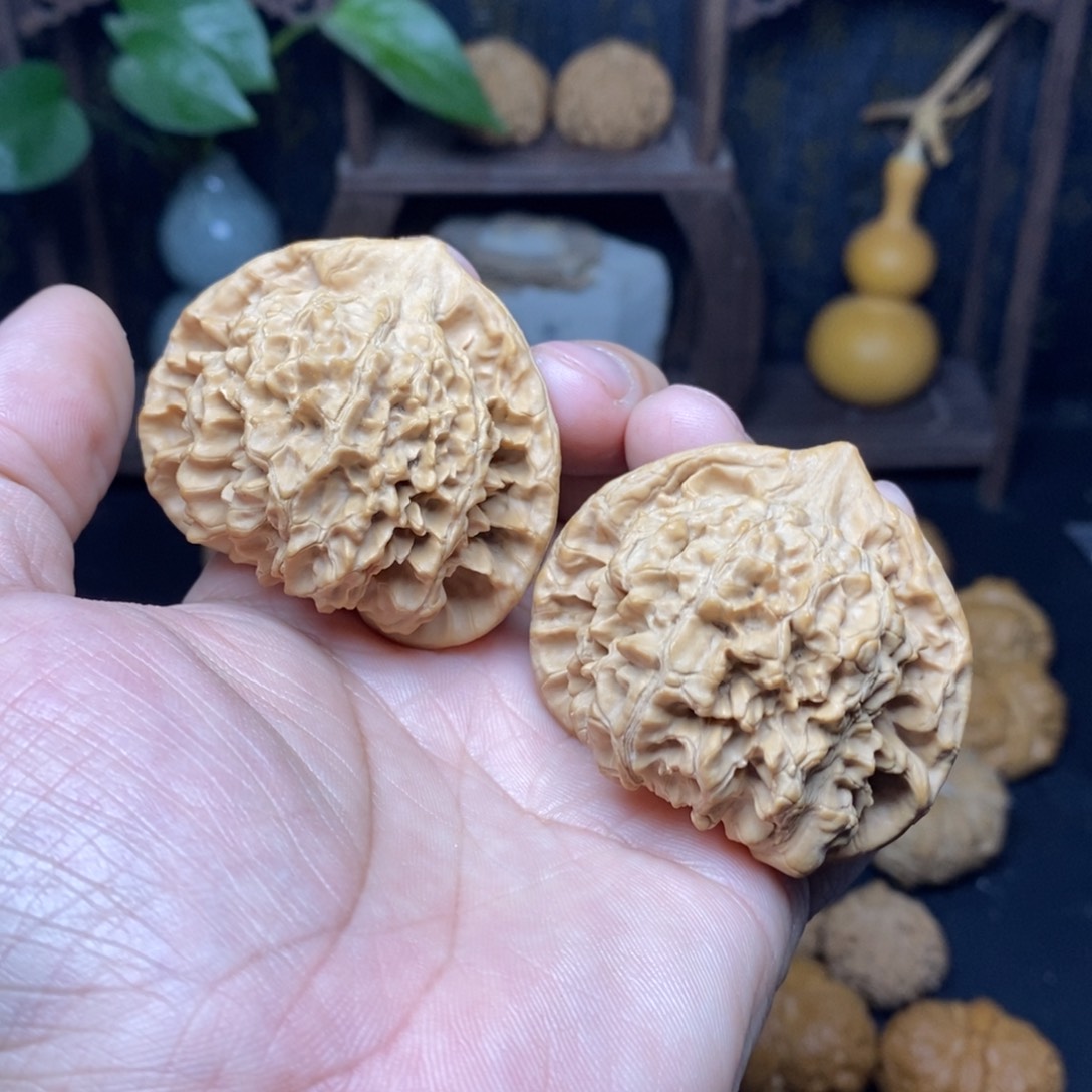 文玩核桃吊坠51官帽