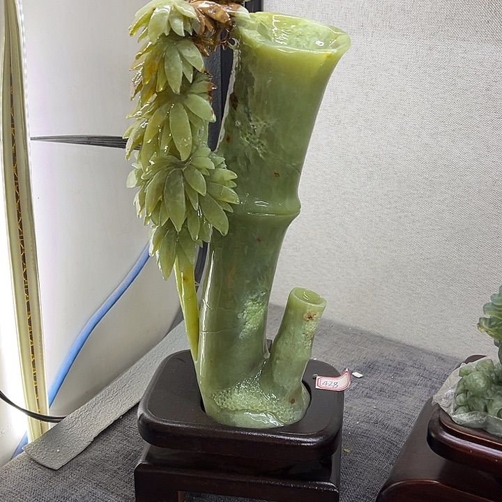 石***意玉手工制作工艺摆件