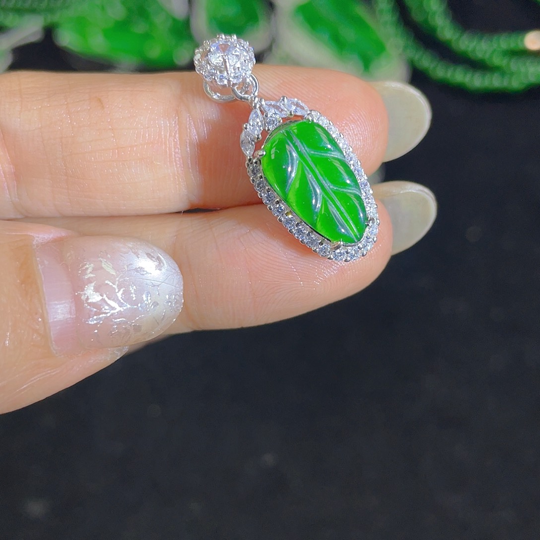 翡翠吊坠(不含链)银S925镶嵌