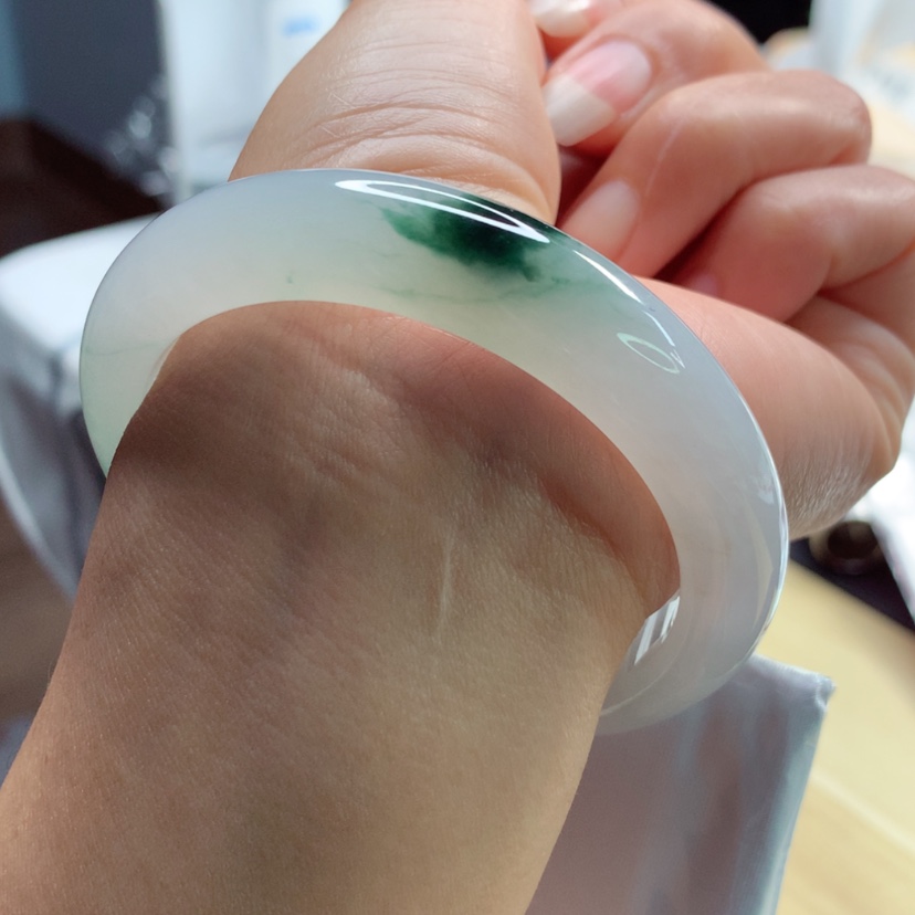【闪购商品】翡翠手镯未镶嵌天然翡翠手镯
