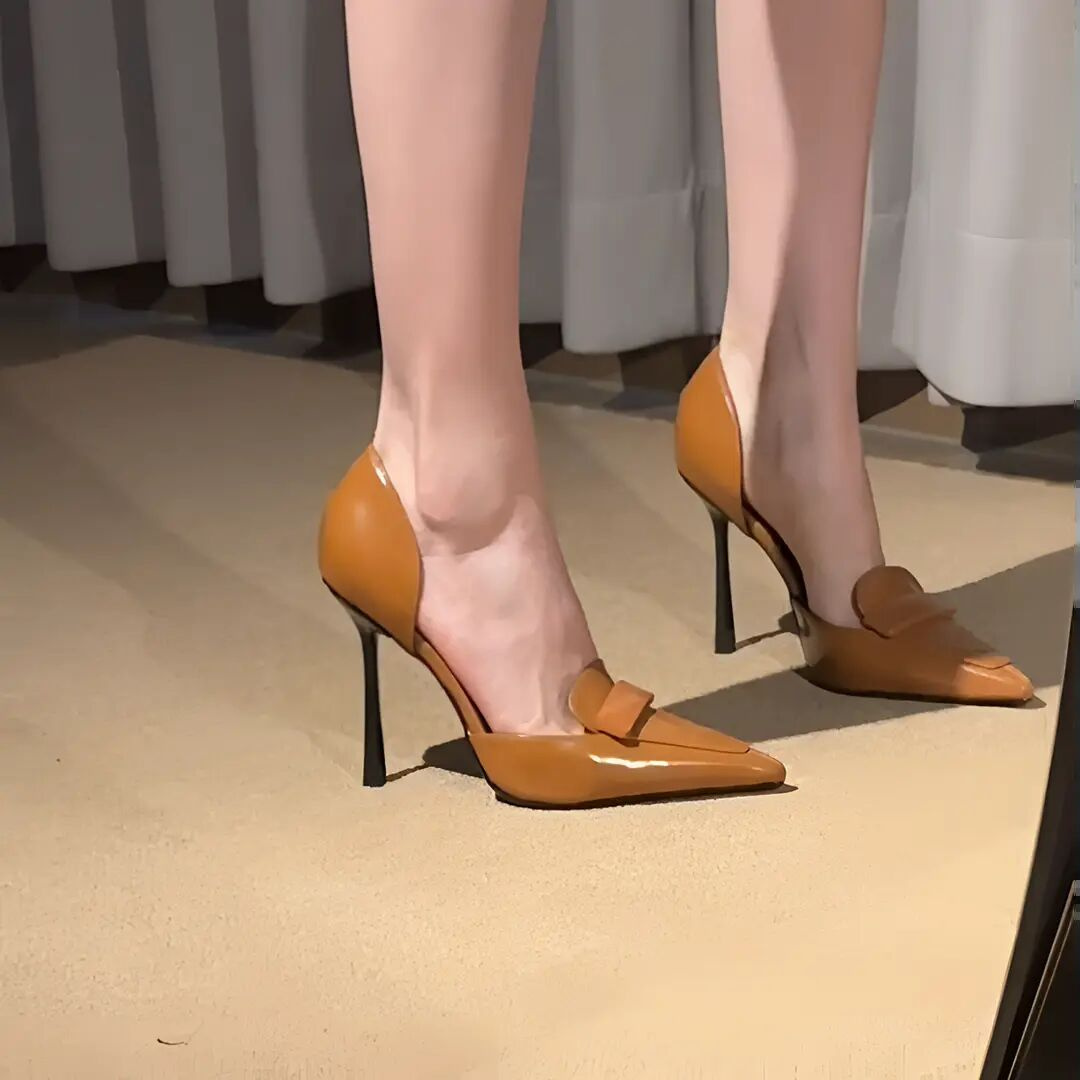 小方头棕色高跟鞋女细跟新款气质绝美性感侧空单鞋