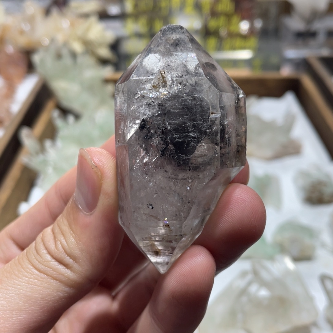 水晶、水晶、水晶未镶嵌水晶
