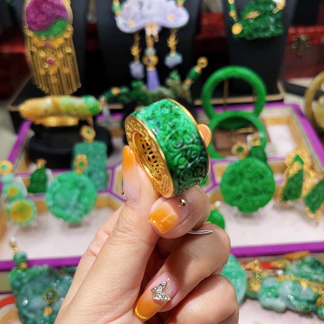 【闪购商品】翡翠戒指银S925镀金镶嵌，