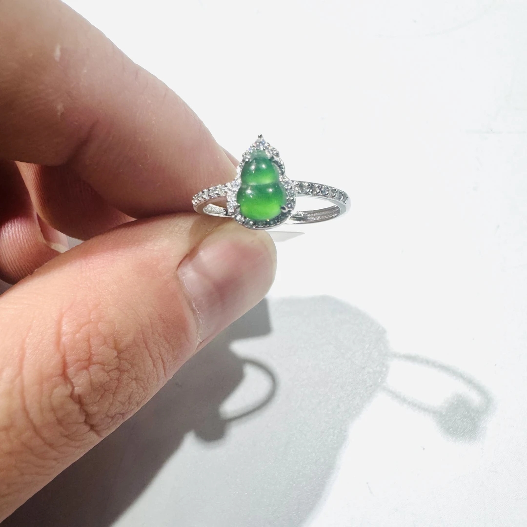 S925银天然A货翡翠戒指/3050