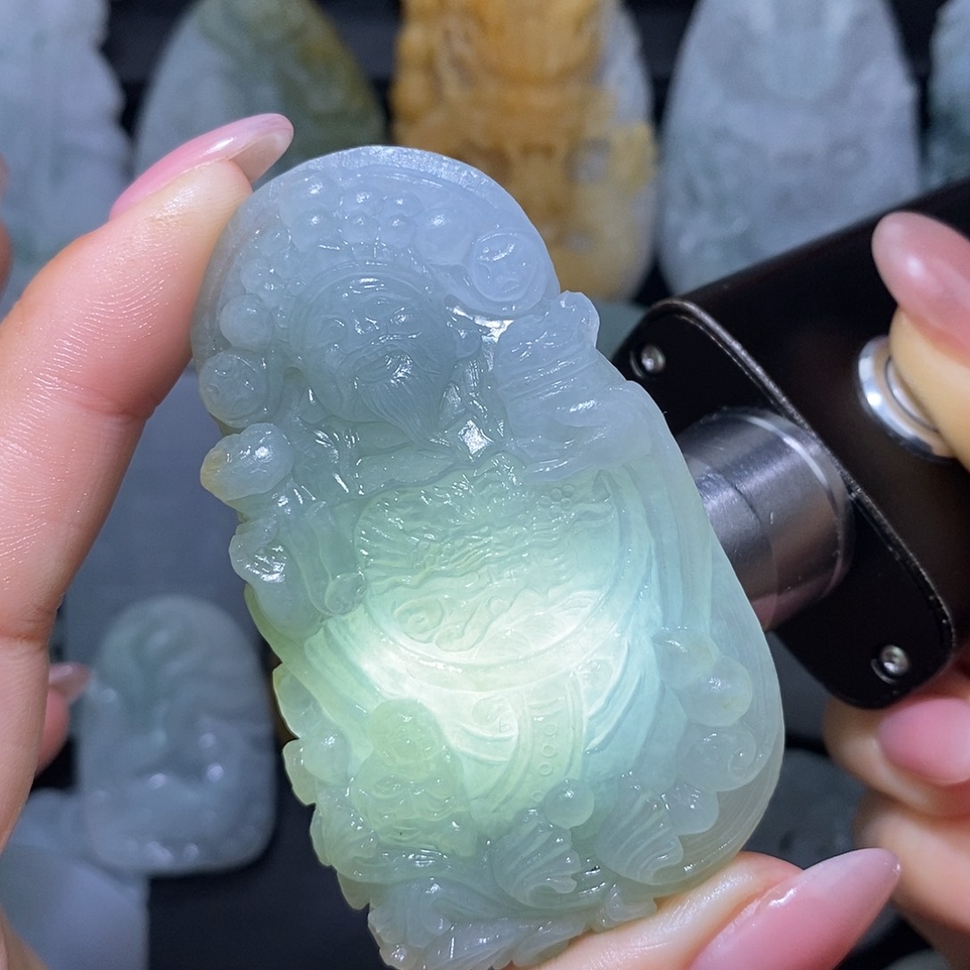 定制翡翠未镶嵌翡翠