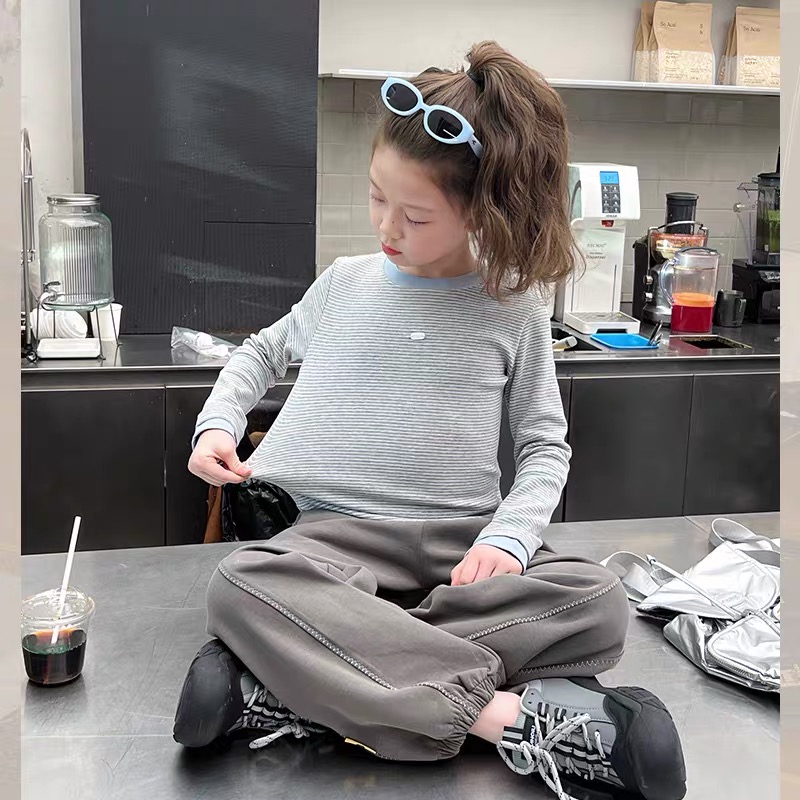 【断码清货】2025春洋气条纹假两件修身内搭打底衫 D169 169 V  