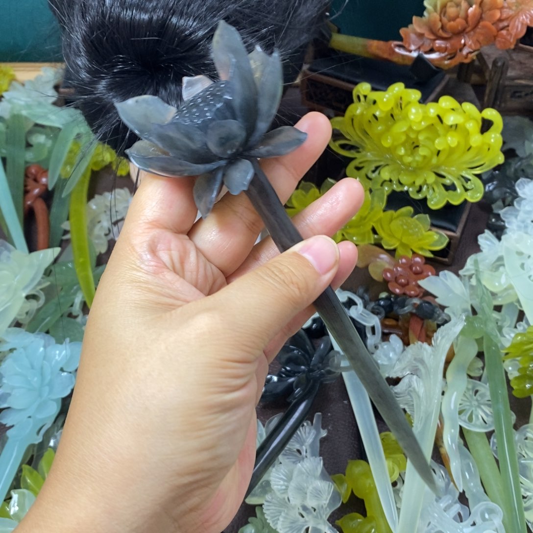 蛇纹石玉未镶嵌发饰