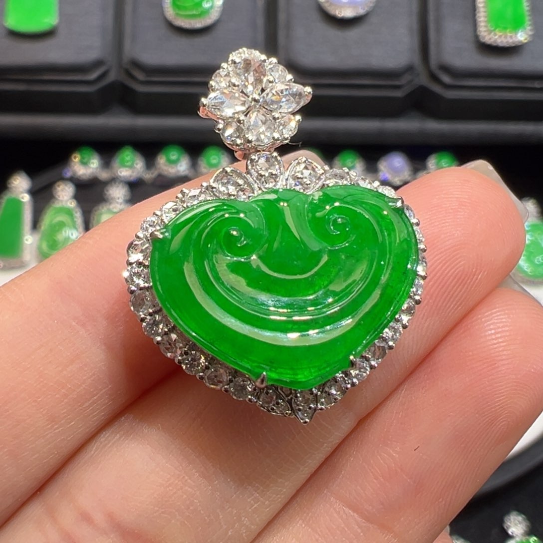 翡翠18K金镶嵌吊坠(不含链)收到货48小时鉴赏期