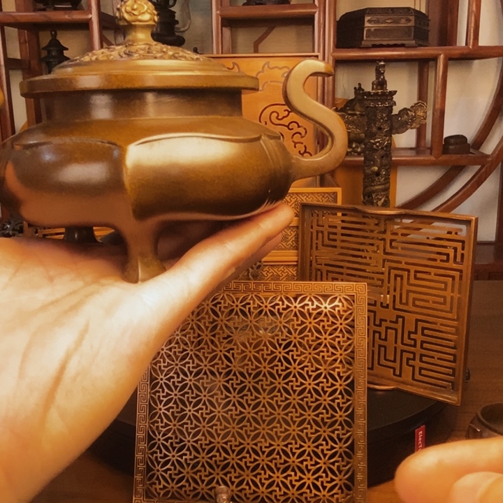 金属铜炉厂区位于江苏苏州