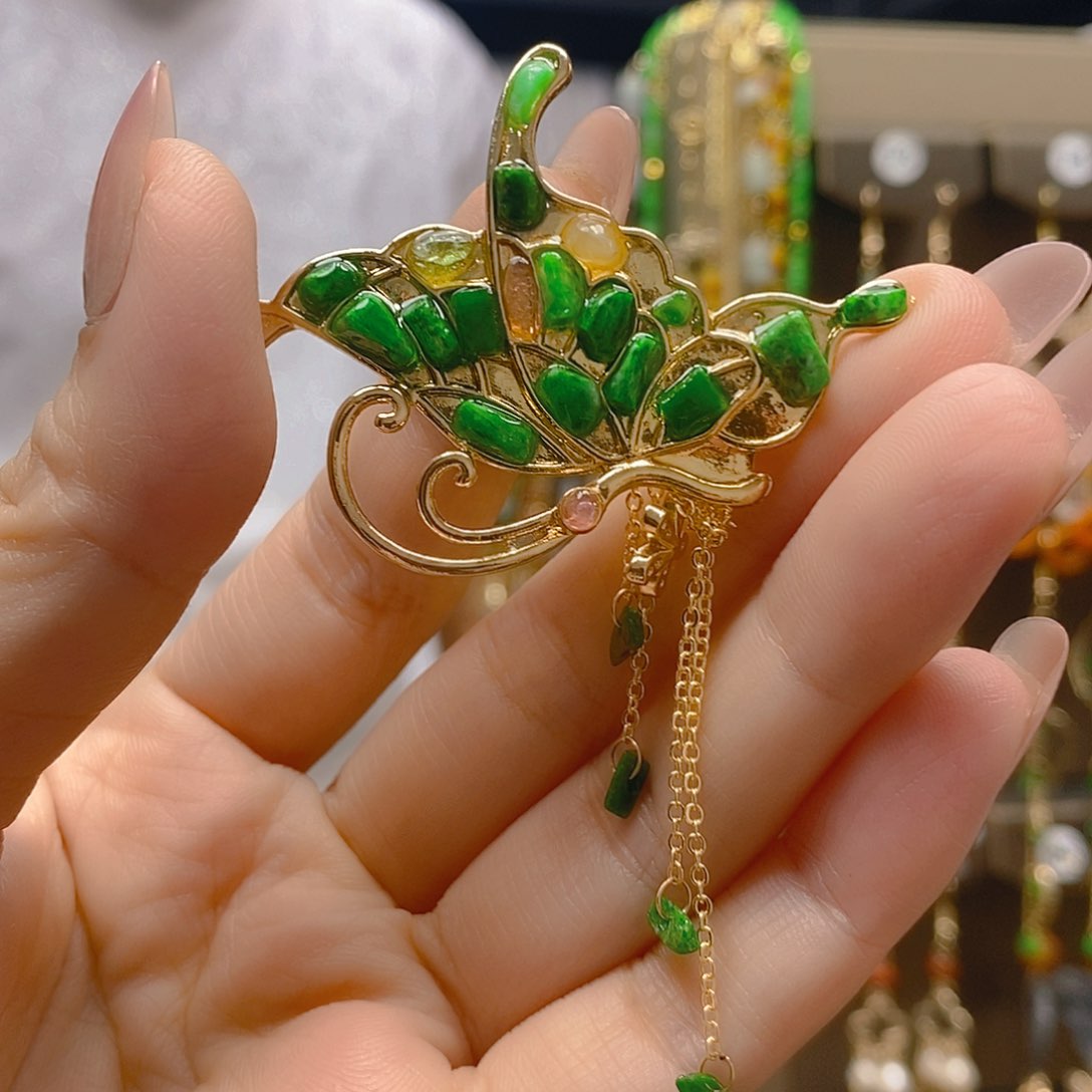 翡翠合金耳饰翡翠