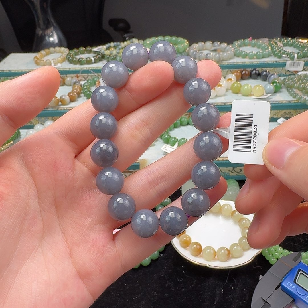 和田玉手串未镶嵌