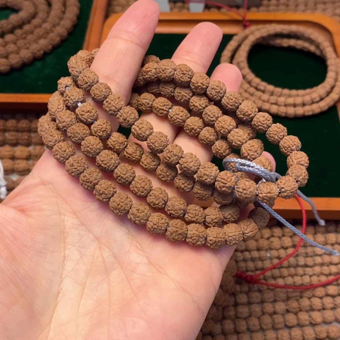 金刚菩提吊坠?***为闷墩108卡7.8