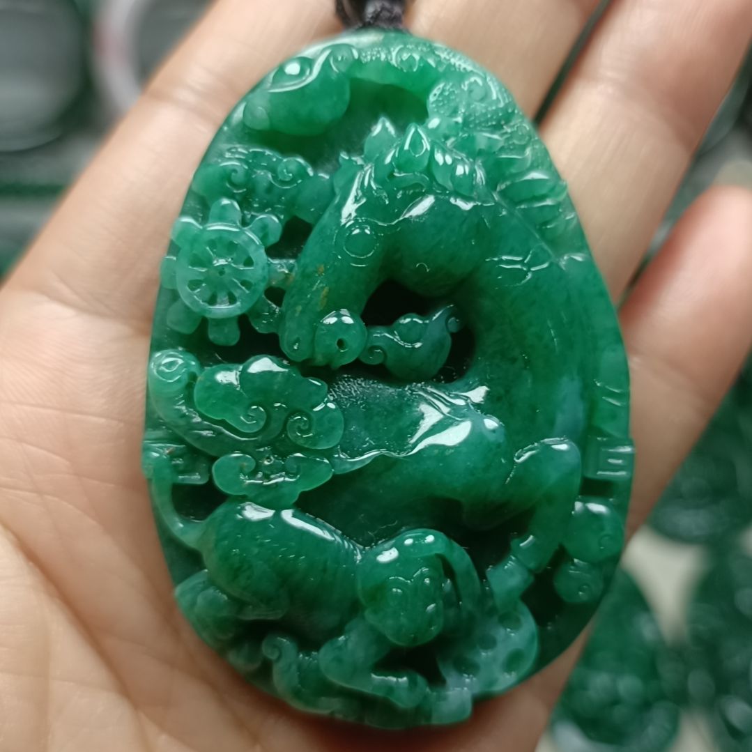 独山玉马上封侯未镶嵌