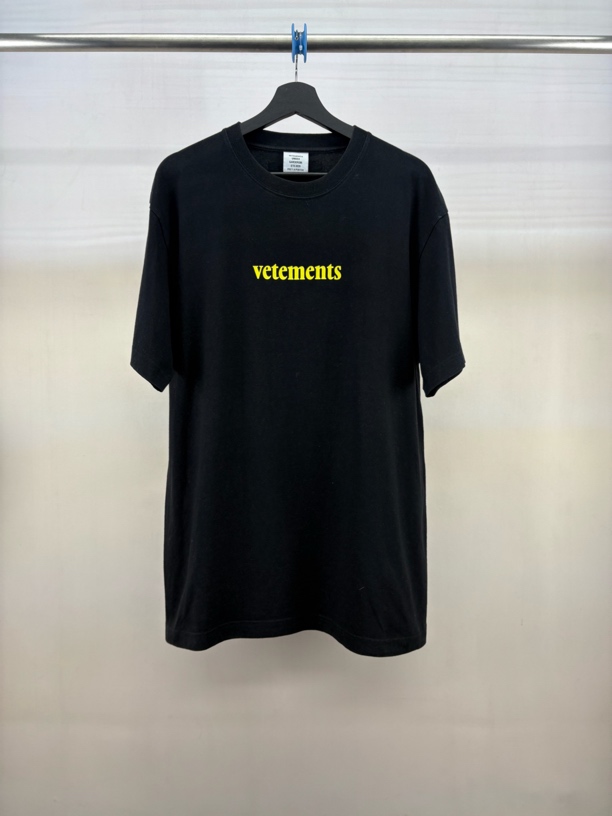 99新 VETEMENTS 基础logo短袖/M码/M2117