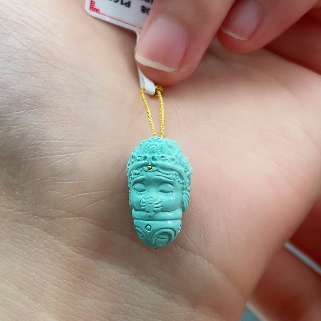 绿松石颈饰未镶嵌