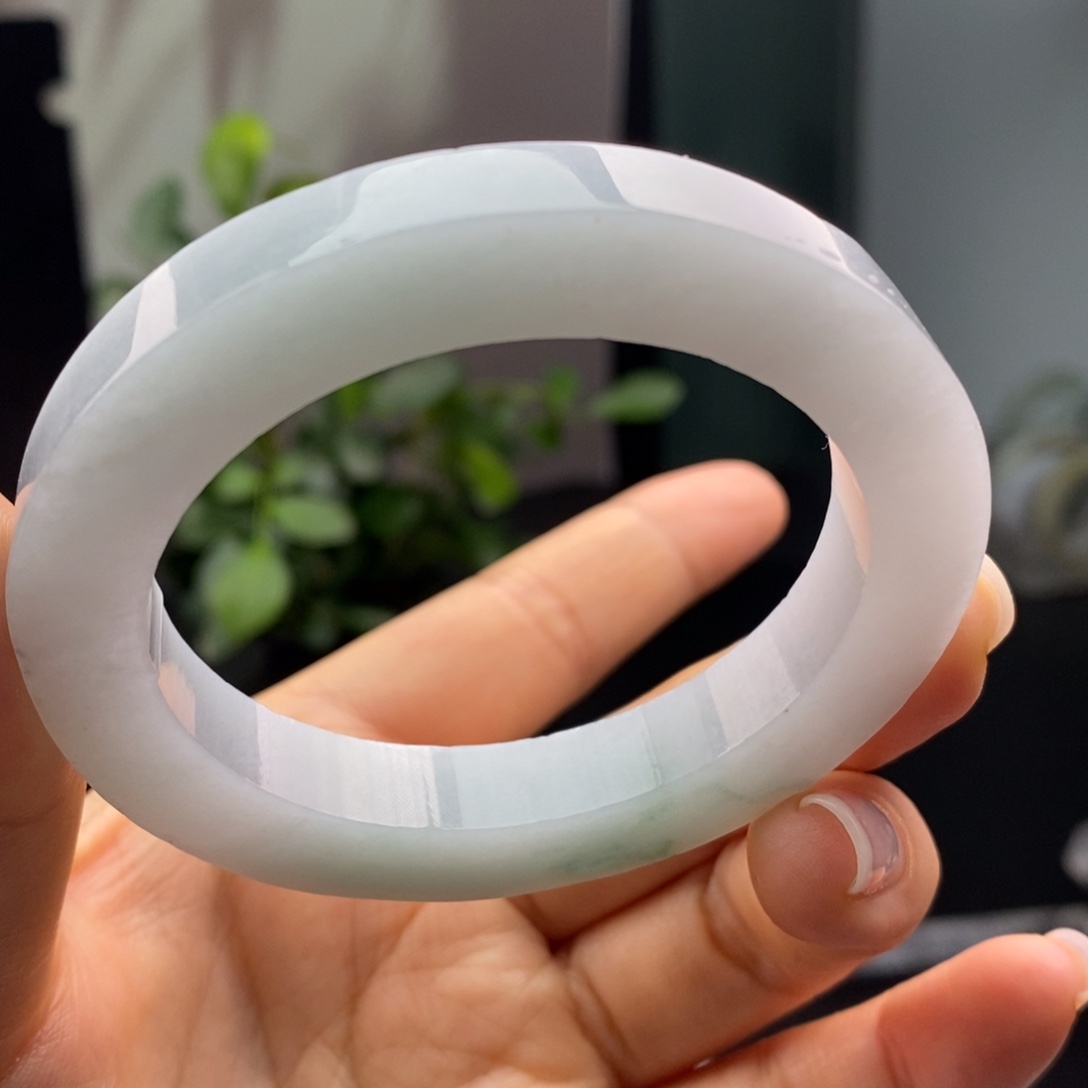 定制翡翠翡翠手镯未镶嵌贵妃手镯