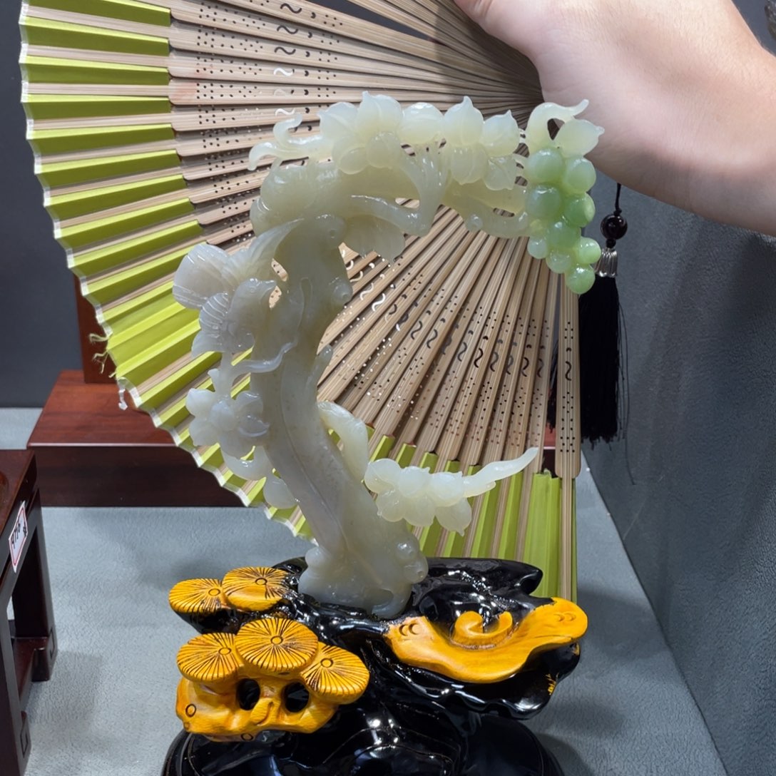 和田玉未镶嵌摆件
