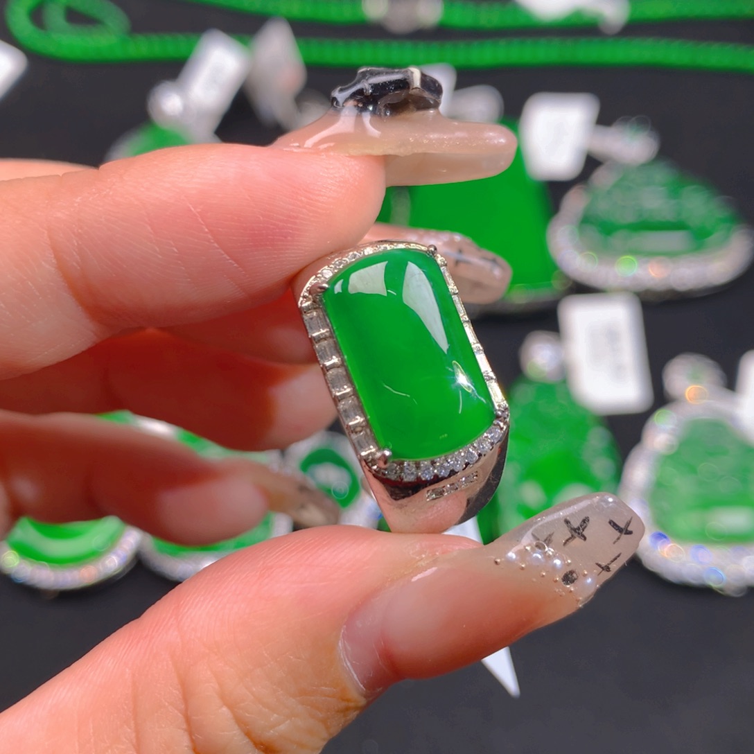 翡翠颈饰银S925镶嵌1111111111111