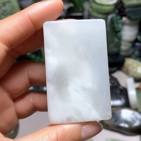 未镶嵌和田玉（糖玉）珠宝半成品